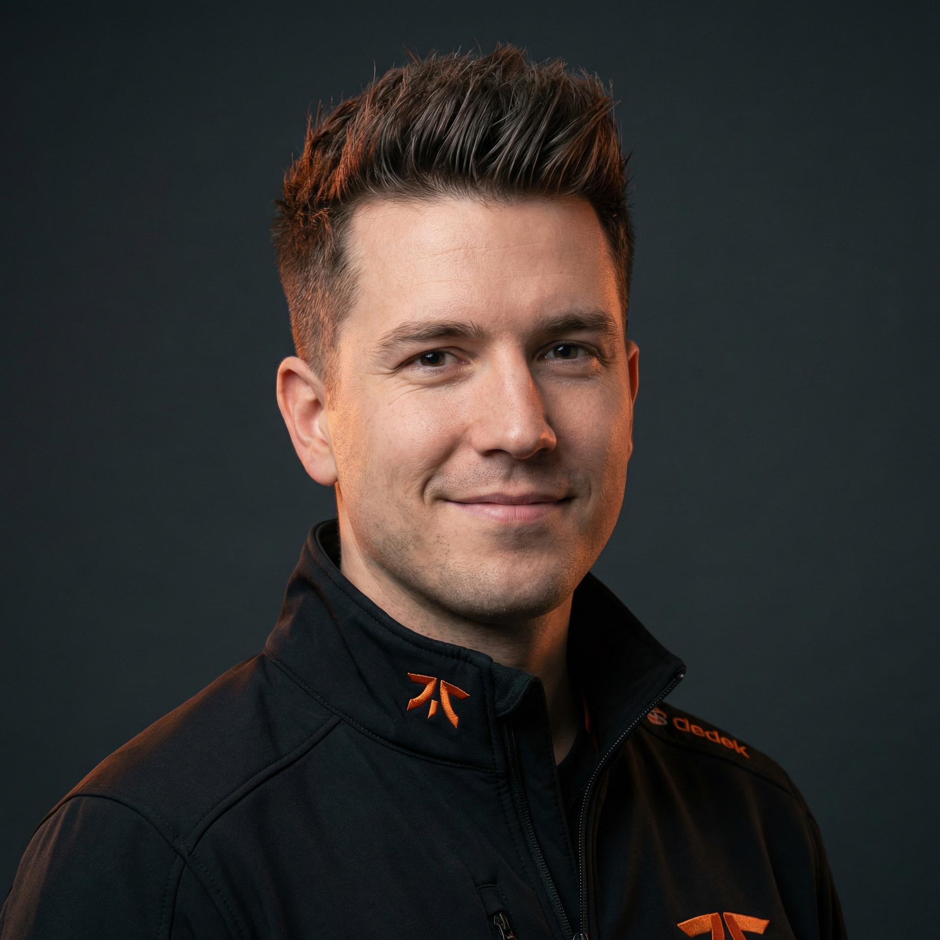 ai去衣导演陈锐